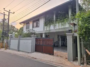 super house for sale in battaramulla