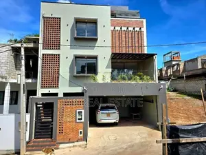 Architecture Designed Super Luxury Three Story House Moratuwa