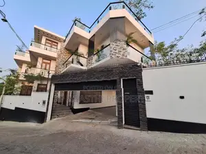 battaramulla super luxury house for sale