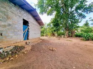 Land for Sale in Yakkala
