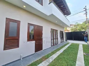 luxury property for sale in pollgasovita