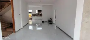 Boralesgamuwa Brand New 7BR House for Sale