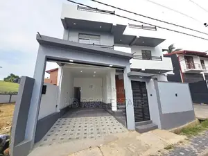 Box Type Modern Luxury House for Sale Honnanthara