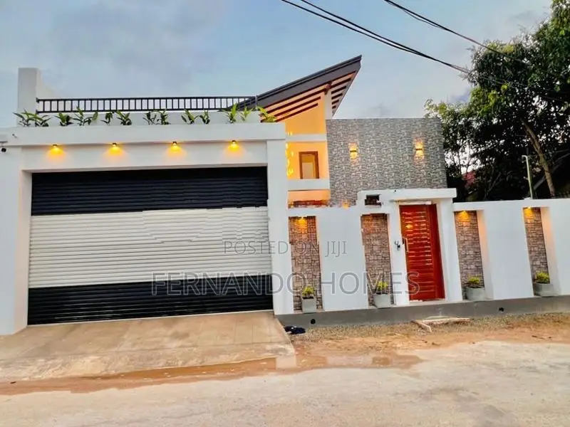 To Town Just 1.5km Brand New 4 Bed Rooms House For Sale In