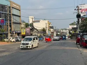 Middle of Kohuwala Town Land for Sale in Nugegoda