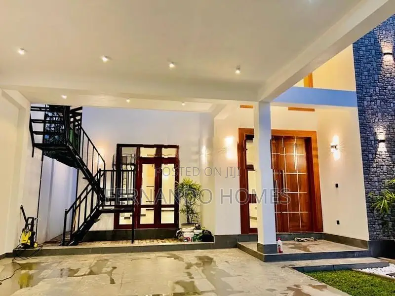 To Town Just 1.5km Brand New 4 Bed Rooms House For Sale In