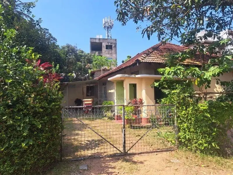 Prime 10P Residential Land for Sale in Chapel Lane, Nugegoda | SL14768