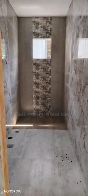Boralesgamuwa Brand New 7BR House for Sale