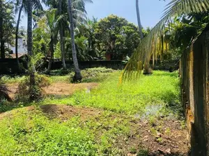 Ja Ela : 10 perches Land for Sale at Wewala