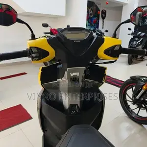 Hero XOOM 125R 2026