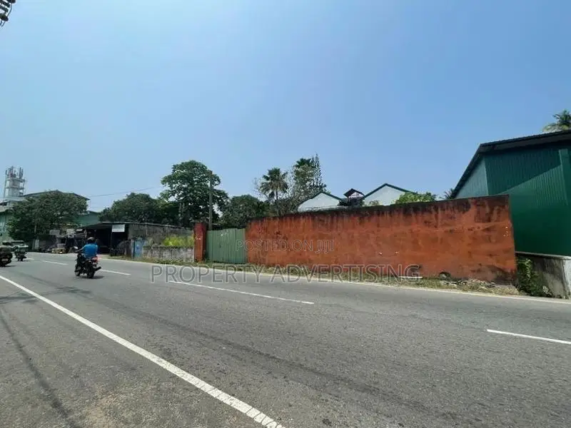 Road facing land for sale in Delkanda