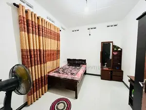 HHL1012 - House for Sale in Kalmunai