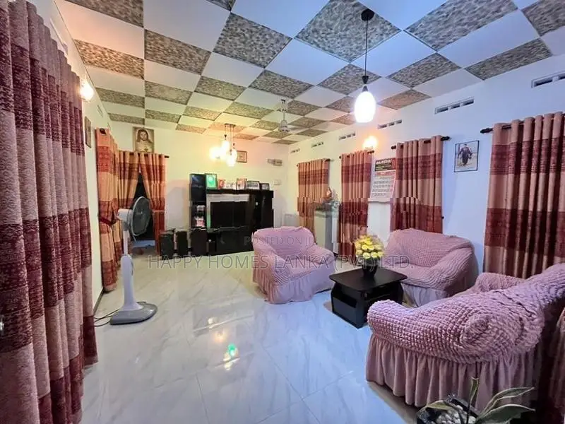 HHL1012 - House for Sale in Kalmunai