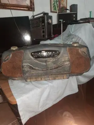 Radio cassette player