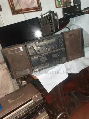 Akai Radio cassette player