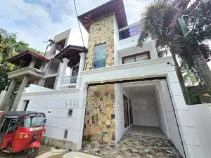 Modern Designed Luxury House For Sale Gonamaditha