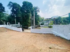 පානදුර හිරන සුපිරි ඉඩමක් Y31
