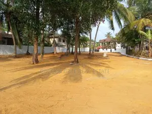 Kerawalapitiya Highway Entrance – Land in Welisara Mahabole