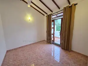 House For Sale in Piliyandala