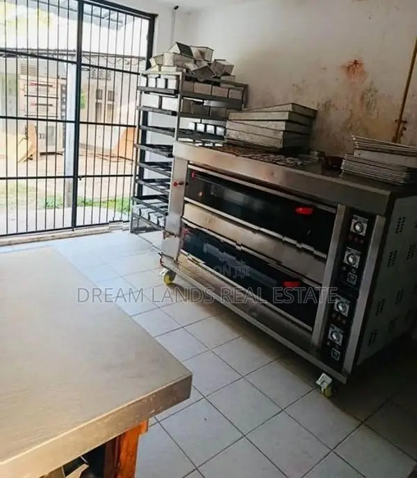 COMMERCIAL PROPERTY FOR RENT IN NUGEGODA (SP1103)