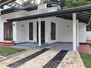 Brand-New House in Gampaha District - Minuwangoda
