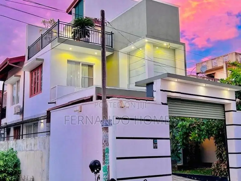 Just In Negombo Town High Residential Luxurious Modern House For Sale
