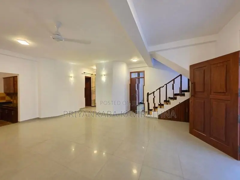 House For Sale in Piliyandala