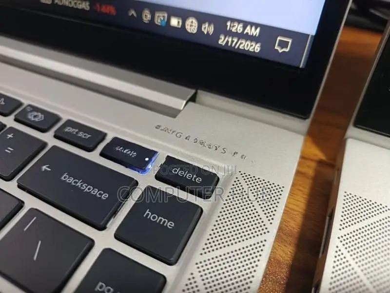 HP EliteBook 845 G8 Ryzen 5 Pro Radeon RX 8GB RAM 256GB NVME SSD