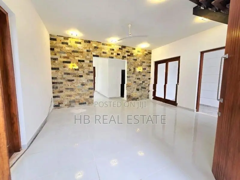 Modern Designed Luxury House For Sale Gonamaditha