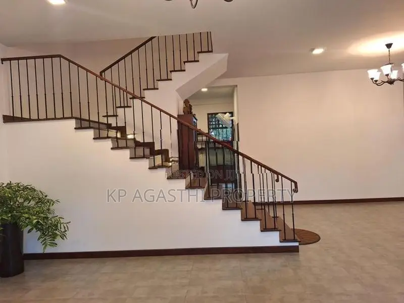 newly house for sale in Battaramulla