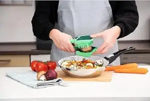 Nicer Dicer Quick - Professional Vegetable Slicer