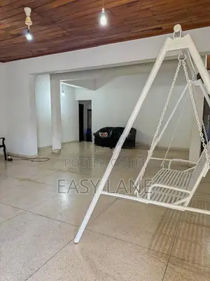 ඉඩමේ වටිනාකමට නිවසක්
