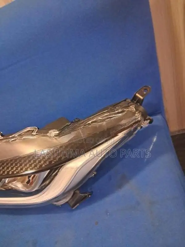 Yaris GR Head Lamp