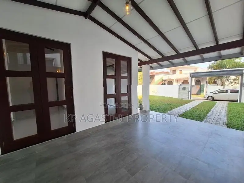 athurugiriya house for sale 10 p