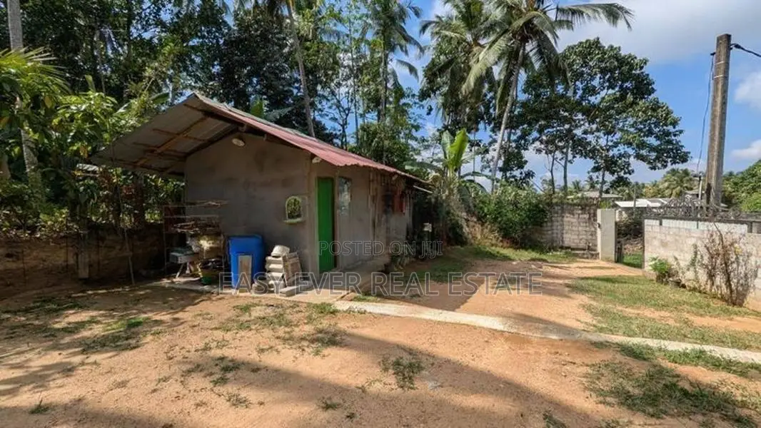 Land for Sale in Gampaha