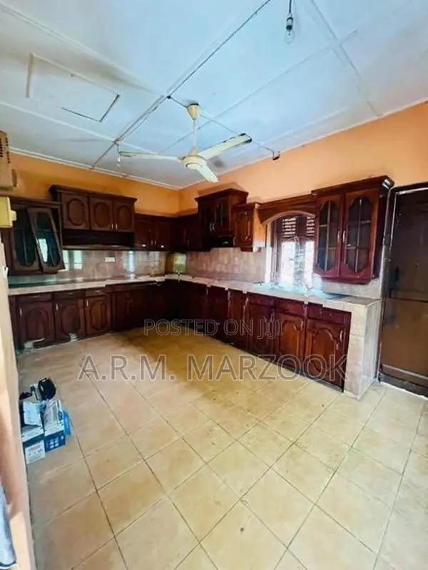 Wattala Marbola 3 BR & Three BATH Unfurnished Single House For Sale