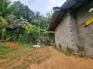 House for sale in wathurugama