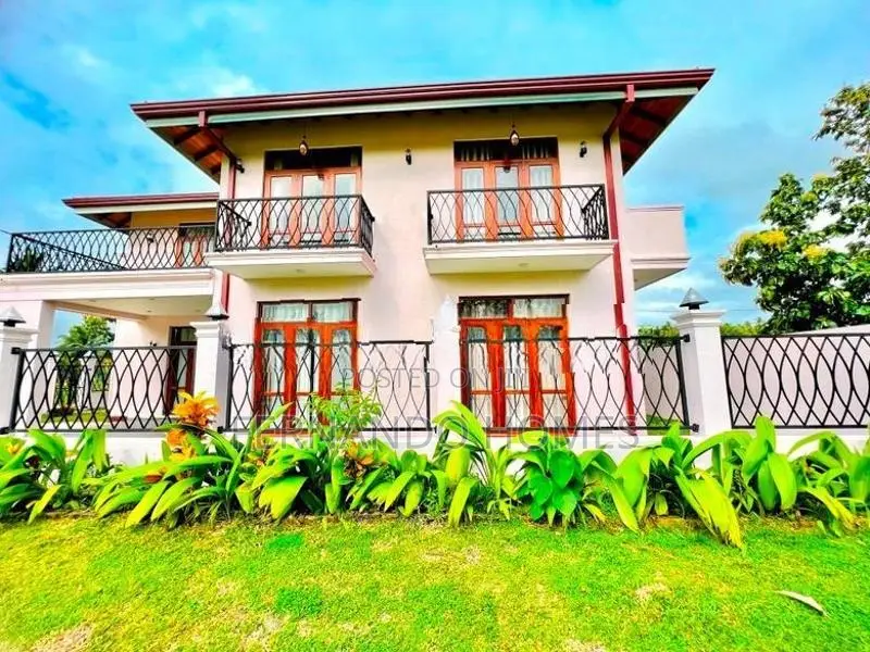 Nicely Done Beautiful Designs Brand New Upstairs House Sale In Negombo