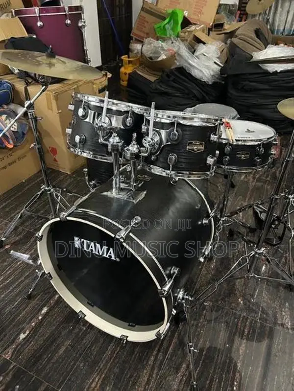 Acoustic Drum Set