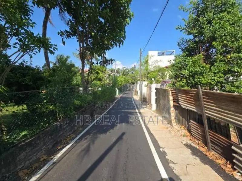 13.70 Perches Residential Bare Land For Sale Kohuwala
