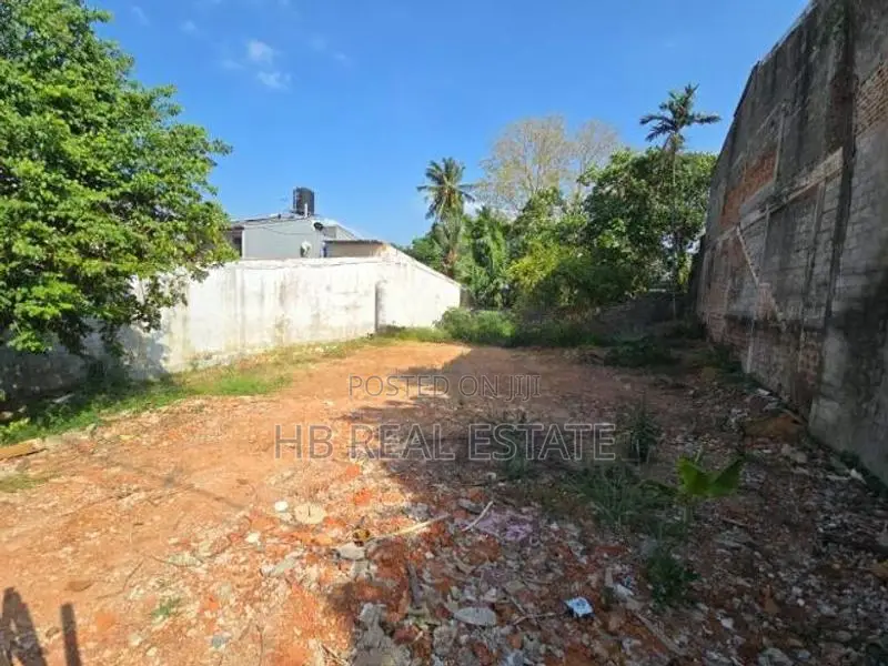 13.70 Perches Residential Bare Land For Sale Kohuwala