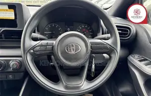 Toyota Yaris X 2024