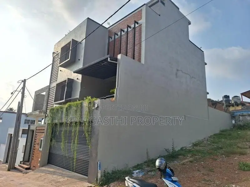 luxury newly house for sale in katubadda