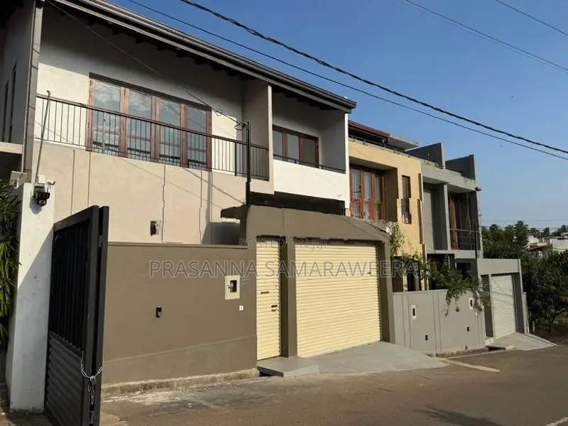 Brand New Solid Modern 2 Storey House for Sale - Piliyandala