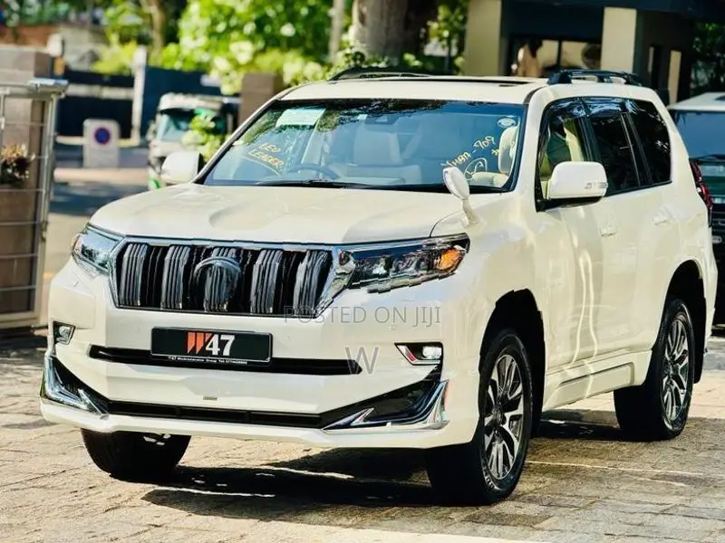 Toyota Land Cruiser Prado TRJ 150 TX L E/FootS 2023
