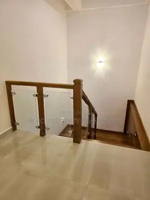 (ASP2603-010) Elegant Luxurious House for Sale in Piliyandala