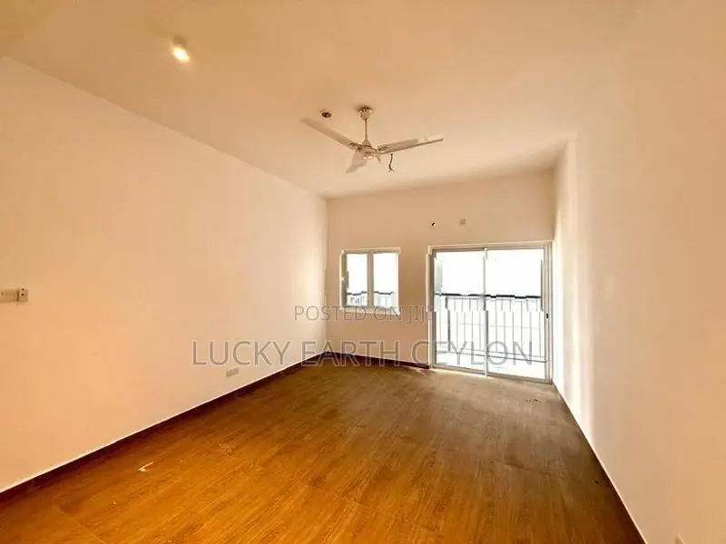 Sale, Colombo 9, Unfurnished 6Th Floor Apartment For Sale (NZMS3055)