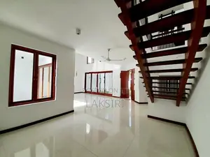 Super Luxury Modern House Sale Pitakotte Rajamavihara Road