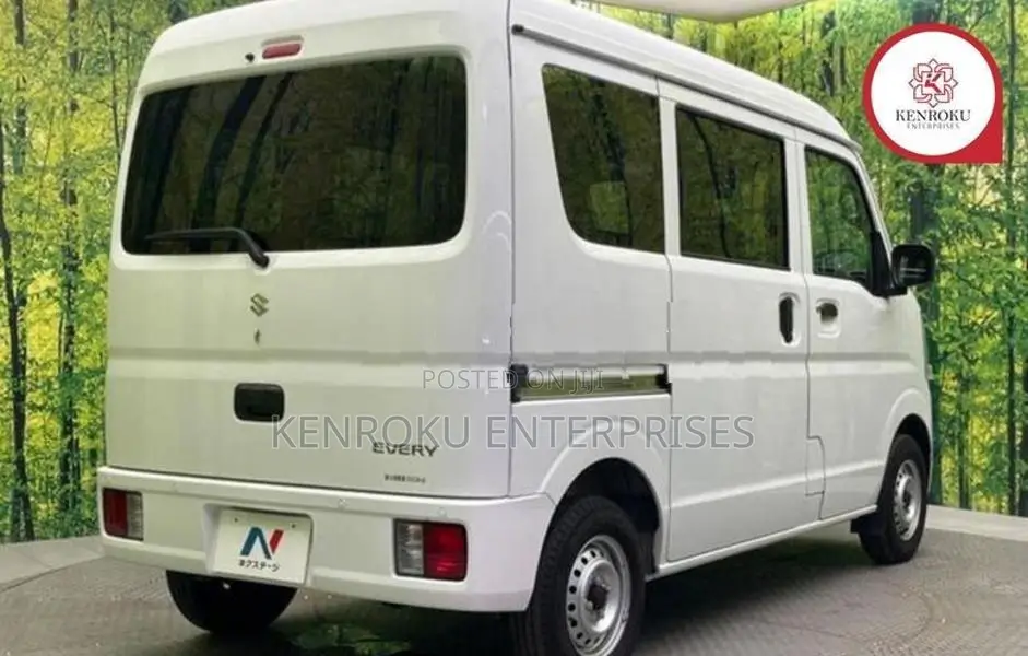 Suzuki Every 2024