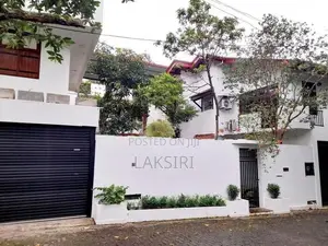 Luxury Modern House for Sale Nugegoda Mirihana, Pagiriwatta Mawatha